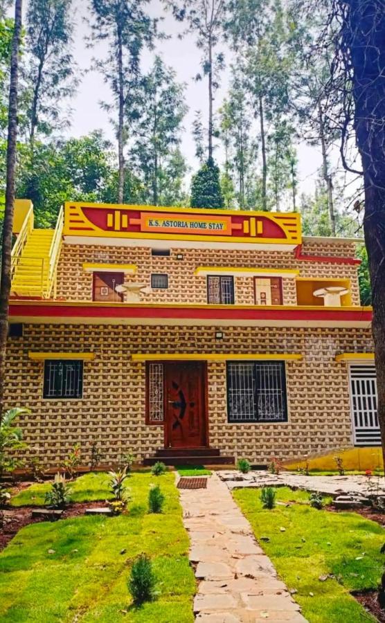 Sp Resort Inn Yercaud Exteriör bild